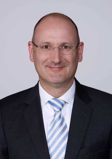 Dr. Jörg Luckey
